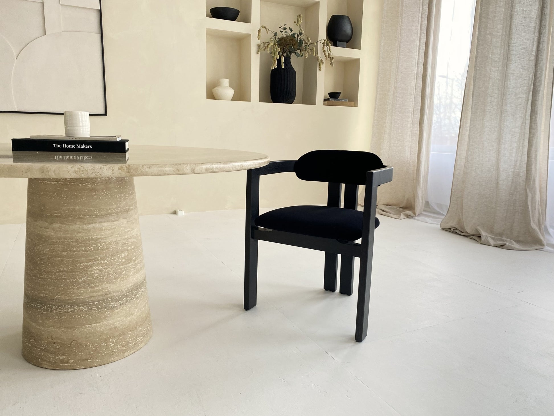 Chaise de salle à manger – siège rembourré noir – TRIBUTE – Noir