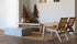 pierre jeanneret rotan fauteuil en bankje blank