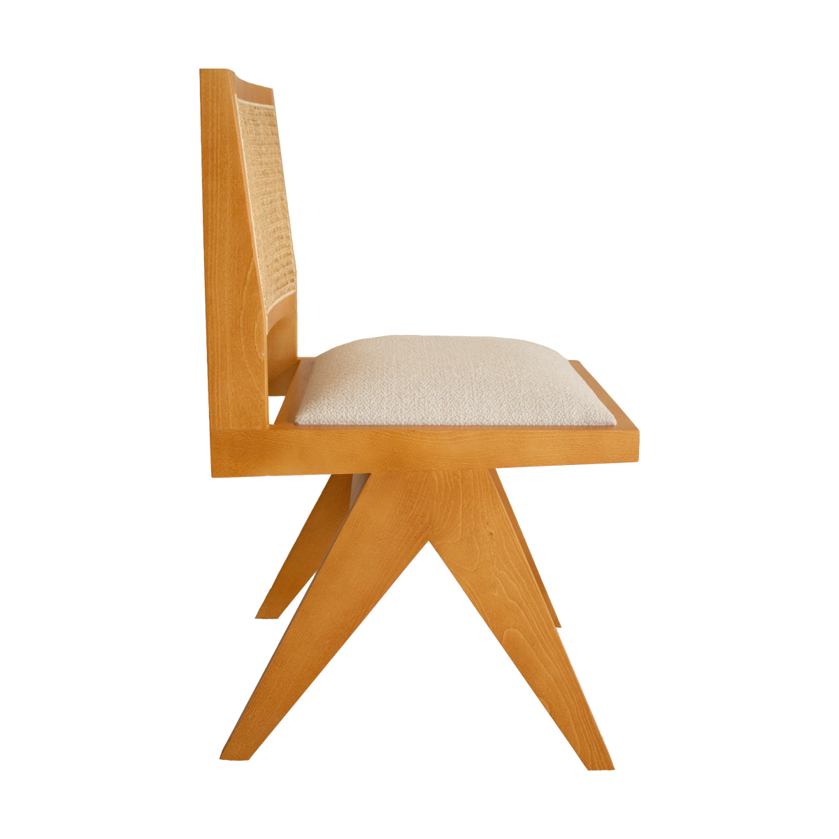 Brown rattan dining chair with upholstered seat, Pierre brand, without armrests, ideal for modern dining rooms