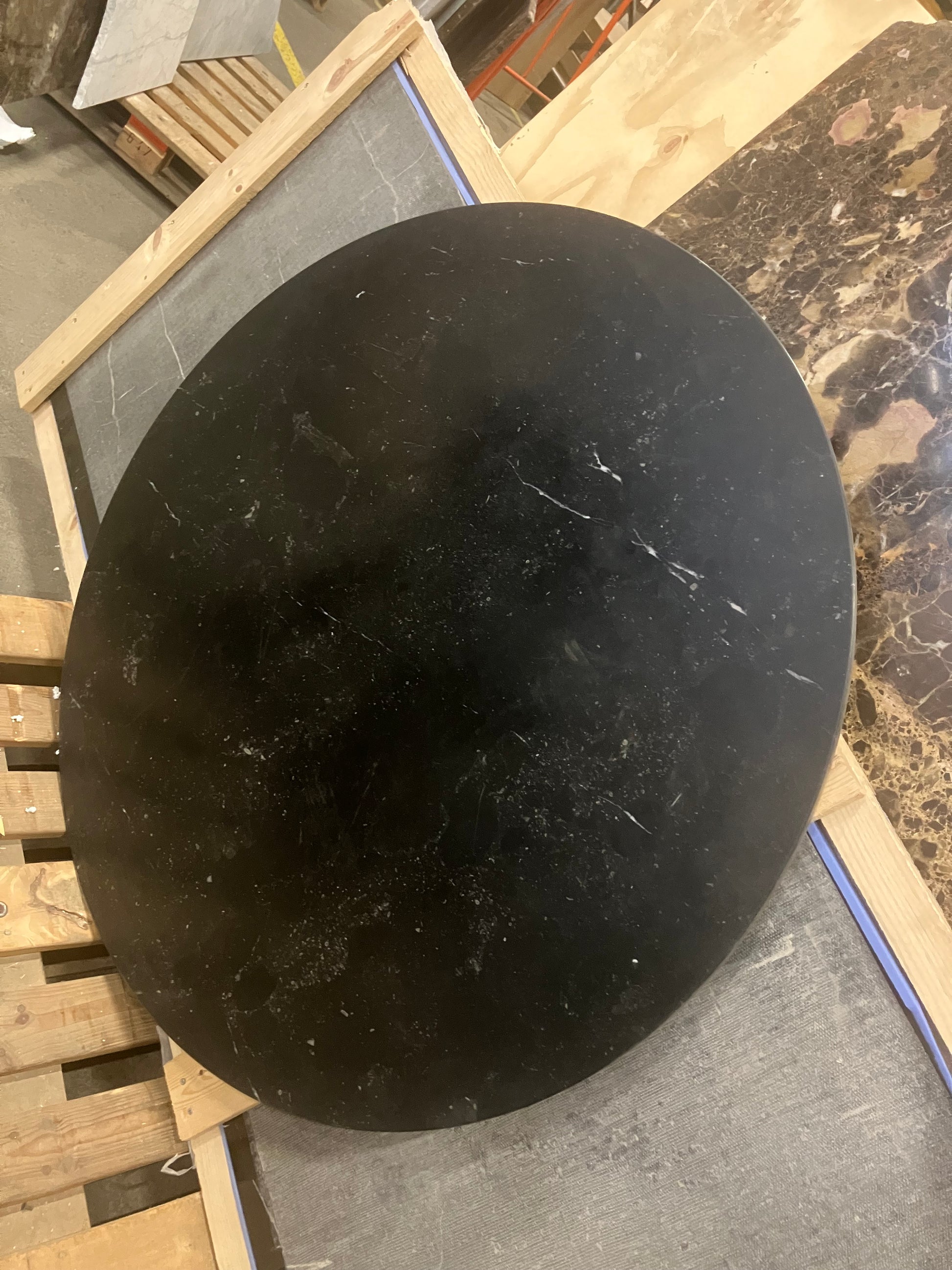 My Store KIYO round dining table with Nero Marquina black marble top, 110 cm diameter, matte finish with minor surface scratches