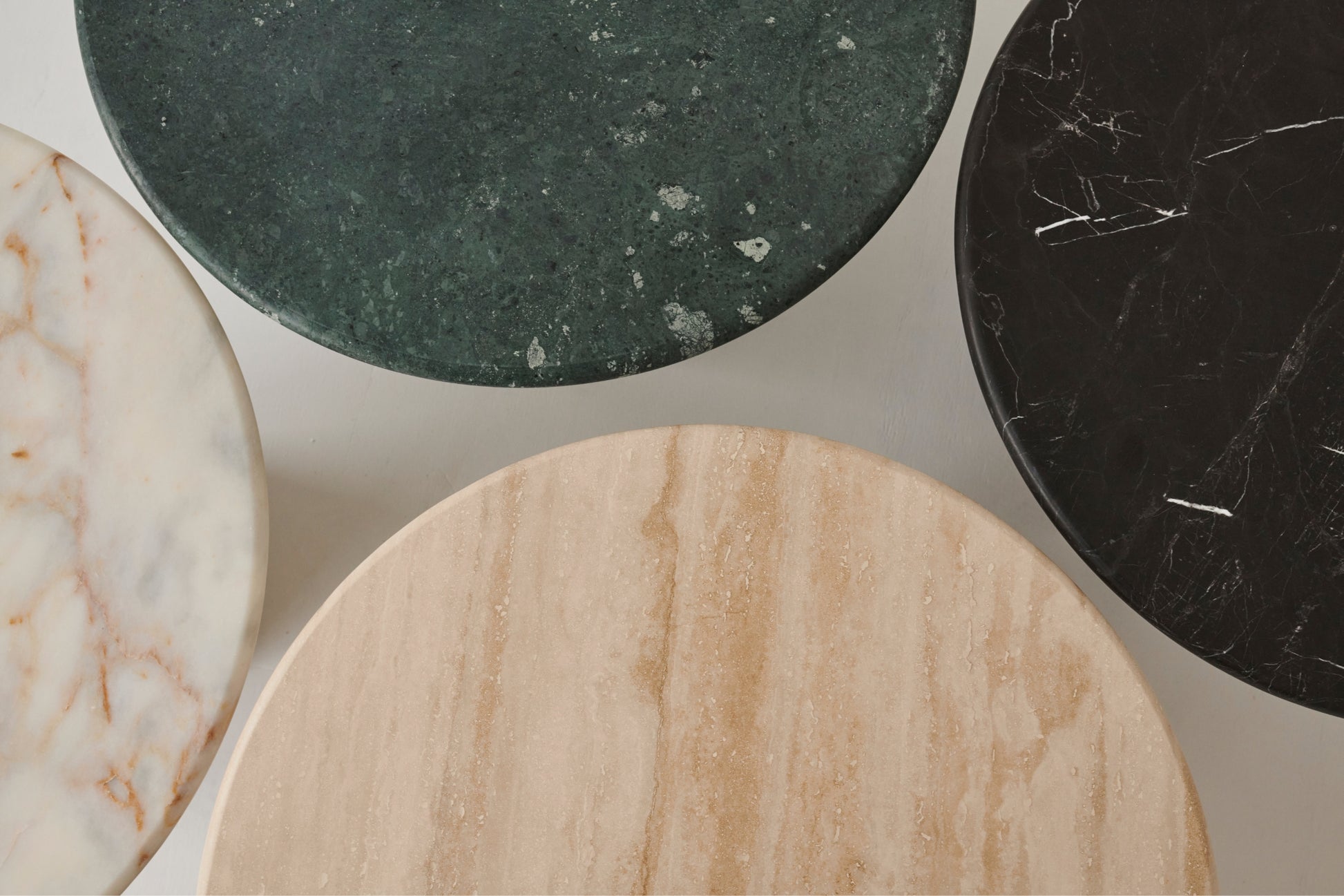 My Store LOU coffee table in India Green with a 60cm round surface and modern design, perfect for living room decor.