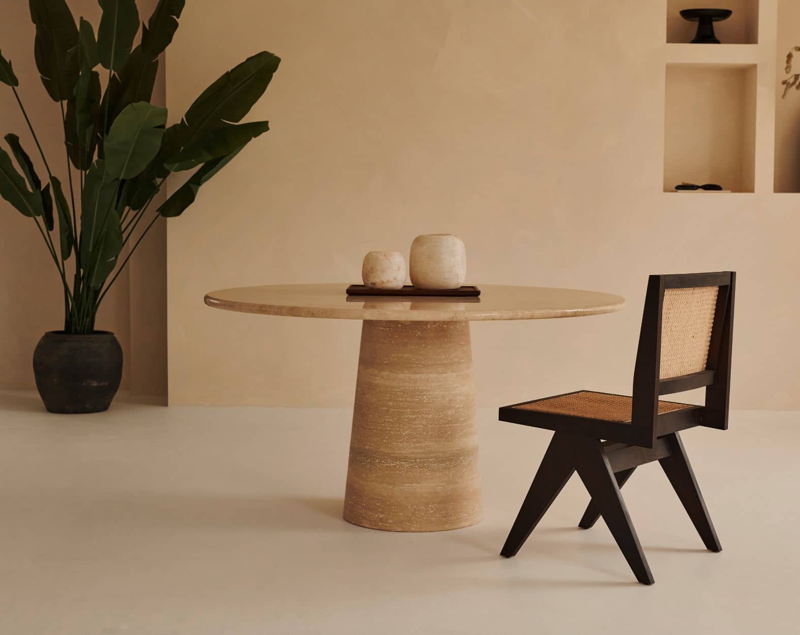 Flow round dining table by My Store with matte finish, Amarante marble cylinder top, 110 cm diameter, modern design.