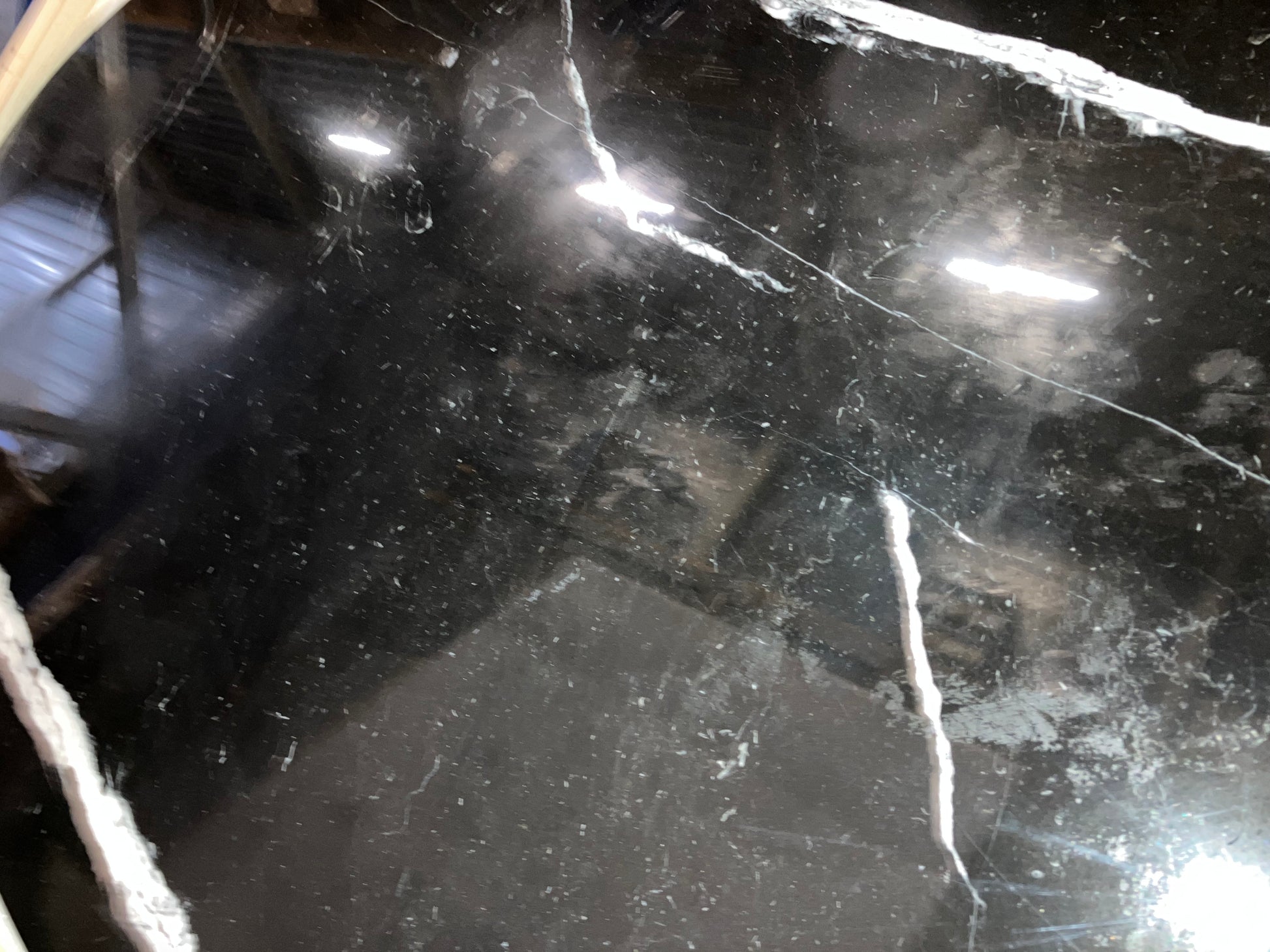 Oval Marble Dining Table – Nero Marquina black (Cross-frame) (Outlet 180×90)