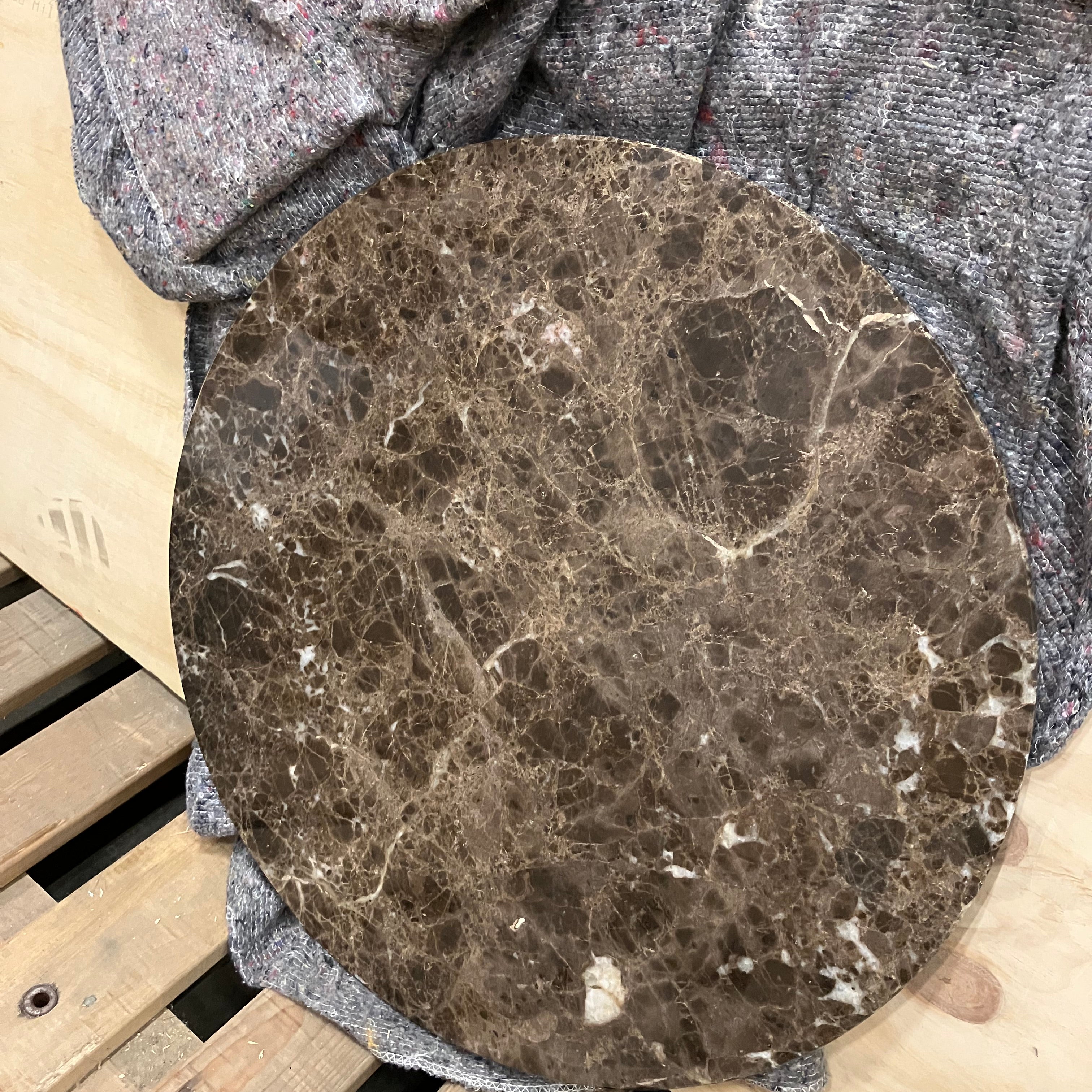 Round Marble Coffee Table – Dark Emperador brown (Outlet Ø 60 cm)